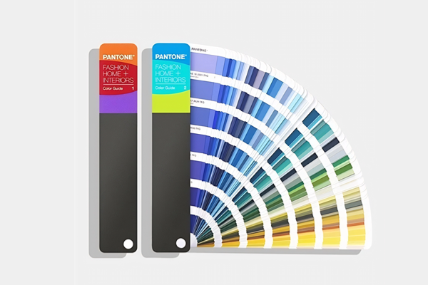 Color Customization Precision injection molded nylon component - finished product detail view